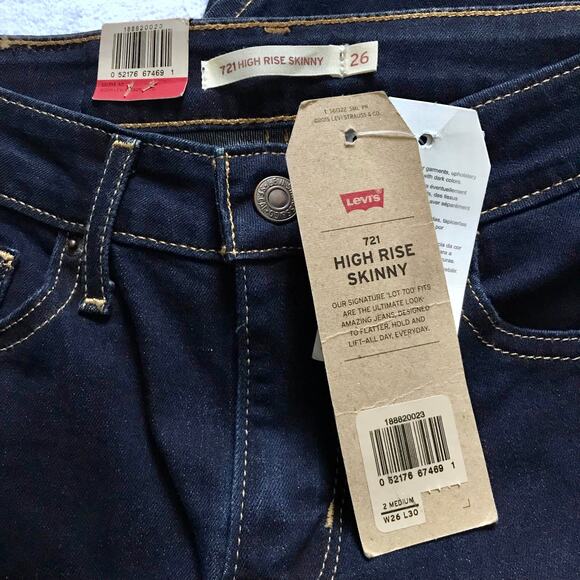 Levi's NWT High Rise Skinny Dark Wash Jeans Women 26 - Picture 8 of 10